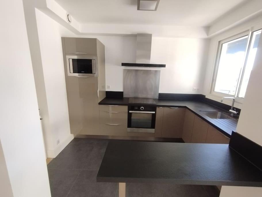 Cannes Pointe Croisette T2 Plage 2Min A Pieds 46M2 Ngoại thất bức ảnh